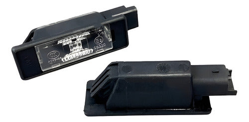Luz Farol Patente Peugeot/citroen 301/208/c-elyce/c3/c4 Unid